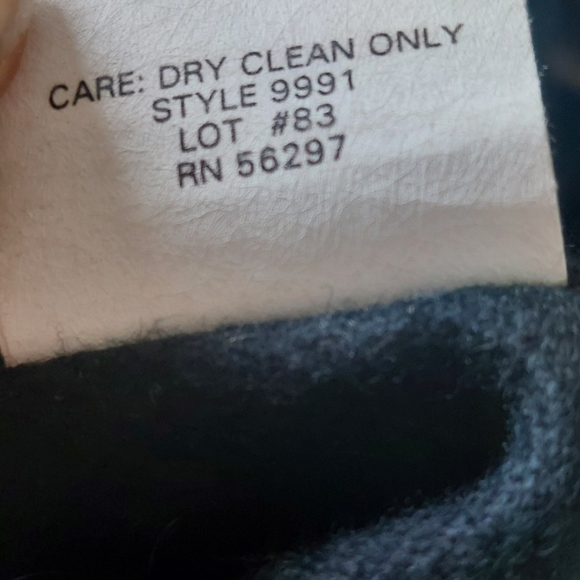 NEW YORK HARBOR From ANDREA Vintage Trench Coat Size 8P. - Picture 9 of 15